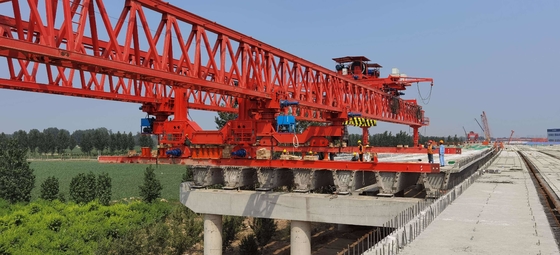 पुल निर्माण में प्रयुक्त ट्रस टाइप 100T ब्रिज इरेक्शन मशीनें