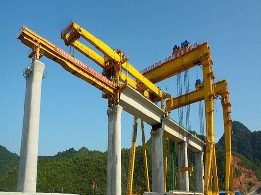 ब्रिज निर्माण के लिए हाई स्पीड रेलवे 1000T गर्डर लॉन्चर क्रेन